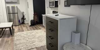 24 WARREN Street unit: 1 Gallery 9