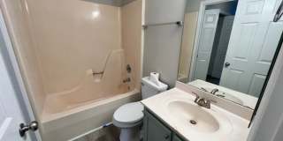 Room in 3 Bedroom Home at Lex Dr Gallery 15