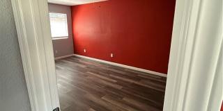 8523 Cedar Street Gallery 11