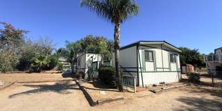 Perfect home in the perfect location! Gallery 1