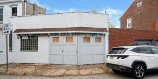 4742 RICHMOND Street Gallery 25