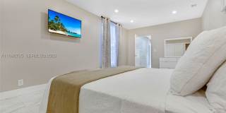 1960 Coral Reef Dr Gallery 24