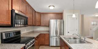 Immaculate 3 bed/3.5 bath home in Caledonia Gallery 1