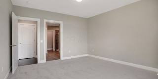 Luxury 1st Floor Condo Overlooking Little Turtle Country Club Golf Course Gallery 17