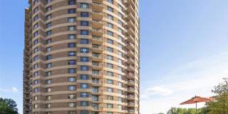 The Warwick Gallery 18