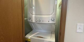 Beautiful 2 Bedroom, 1.5 Bath Condo for Rent! Gallery 8