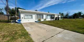 Beach Home Available Now in Redington Beach! Gallery 4