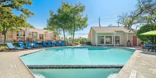 Flint at 290 Gallery 28