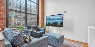 Riverwalk Apartments Gallery 3