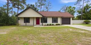 SOUTH CRESTVIEW CHARMER ON NEARLY HALF AN ACRE! Gallery 1
