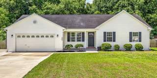 Charming Cow Horn Village Home with Outdoor Shower & Fenced Backyard Gallery 1