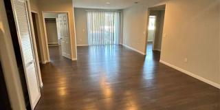 Sherman Oaks Place Gallery 5
