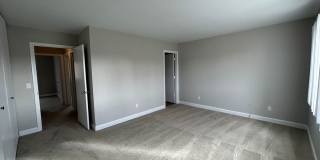 Candlelite Apartments Gallery 110