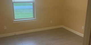 320 Gage Avenue Gallery 4
