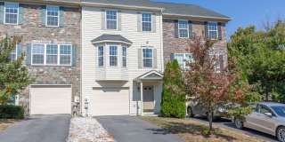 3 Bed, 2 Full/2 Half Bath, Townhome in Martinsburg, WV Gallery 1