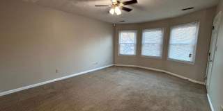 1547 Londonderry ~ Royal Hills Gallery 7