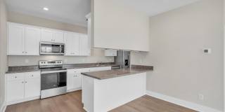 195 Romney Street Gallery 9