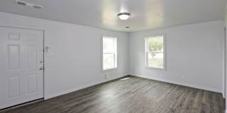 3703 Monroe Gallery 8