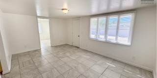 308 East Vogel Avenue Gallery 14