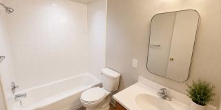 2640 W 3800 S (Valley Fair 16 Plex) Gallery 11