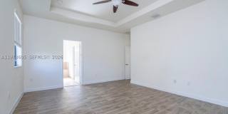 516 SE 35th Ter Gallery 12