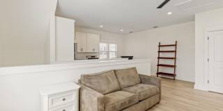 A great place to stay that is a nice and cozy cottage in the great neighborhood of Southwood Gallery 22