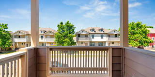 4 Bed 3 Bath Townhome located close to University! Gallery 23