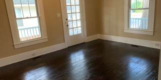 Beautiful Two Bedroom Home in Enderly Park! Gallery 8