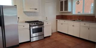 3 bed/3 bath + LARGE BONUS ROOM and YARD for Assisted Living/Sober Living/Detox/Rehab Facility. Gallery 6