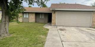 5634 LARKMEADOW DR Gallery 1