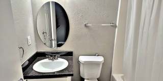 Avalon Cove Townhomes Gallery 56