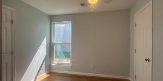 737 Webb Street Gallery 5