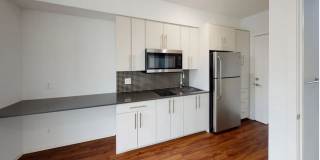 Chic Studios in Historic Ballard Neighborhood! Gallery 22