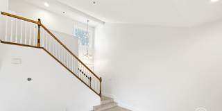 Fully Renovated End-Unit 3BD/2.5BA in Lake Forest with Views, Private Yard & 2-Car Garage Fully Renovated End-Unit 3BD/2.5BA in Lake Forest with Views, Private Yard & 2-Car Garage Gallery 11