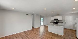 SD: Spacious 3BD/2BA Home in Oceanside with Large Backyard, In-Unit Laundry & Attached Garage Gallery 6