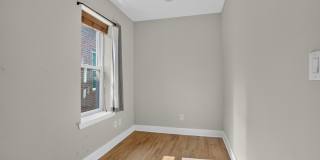 2336 W THOMPSON Street Gallery 16