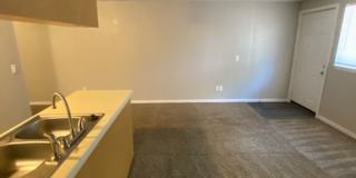 River Walk Apartments Gallery 136