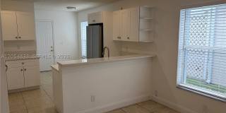 9020 Lake Park Cir N Gallery 7