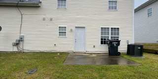 Must see 4 bedroom 2.5 bath townhouse with 1 car garage . Gallery 15