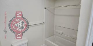 Great Ground-Level 3 Bed 2 Bath Sandy Condo! Great Ground-Level 3 Bed 2 Bath Sandy Condo! Gallery 16