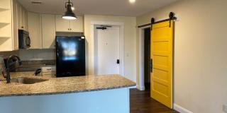 Station Square Gallery 1