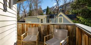 222 W Hopkins Avenue unit: 6 Gallery 10