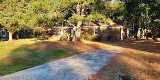 557 Circle Drive Gallery 1