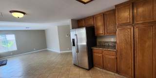 Gorgeous 4 Bedroom corner lot home Gallery 19