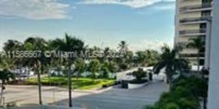 6424 Collins Avenue Gallery 7