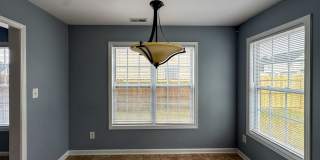 Spacious 3 Bed 2.5 Bath Home with Fenced Backyard Gallery 7
