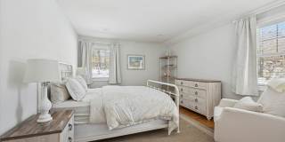 4 STUART CT Gallery 15