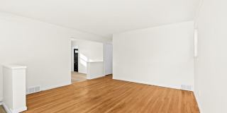 18405 Gillman Street Gallery 3