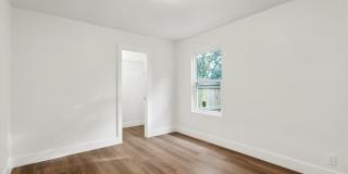 12802 Irongate Avenue Gallery 18