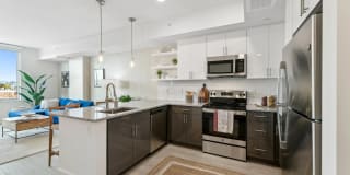 Link Apartments H Street Gallery 2